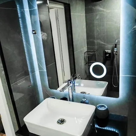 Blue Eclipse 1 Apartman *