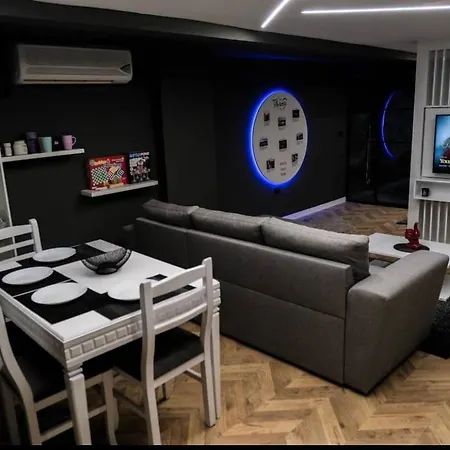 Apartment Blue Eclipse 1